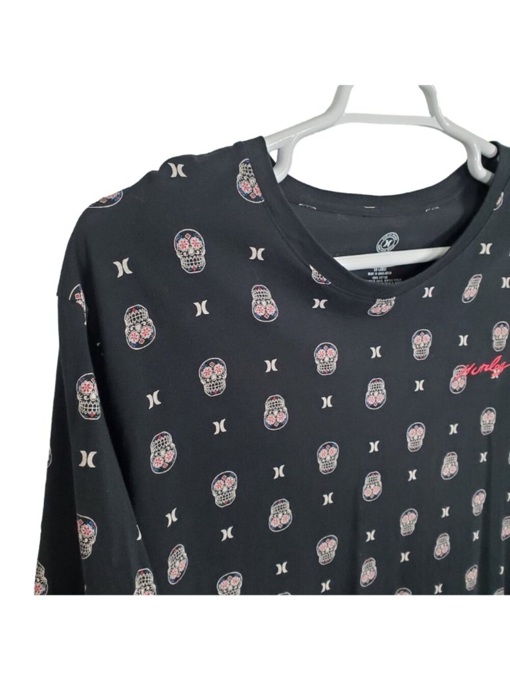 Hurley XXL Mens Shirt Graphic Tee Black Sugar Skull Allover Print Short Sleeve - Picture 5 of 8